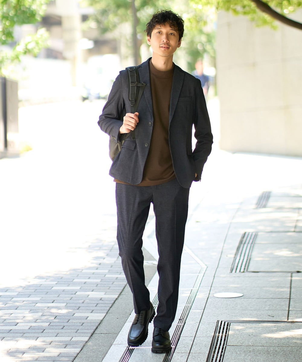 KHJKA05119 a.v.v MEN(アー・ヴェ・ヴェ) 【雑誌MonoMax11月号掲載】デニムライクストレッチスマートジャケット【イージーケア/洗濯機で洗える】〈ON/OFF SERIES〉 ダークグレー