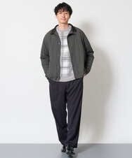 KHJLD29149 a.v.v MEN(アー・ヴェ・ヴェ) ウラメッシュナイロンストレッチスタンドブルゾン カーキ