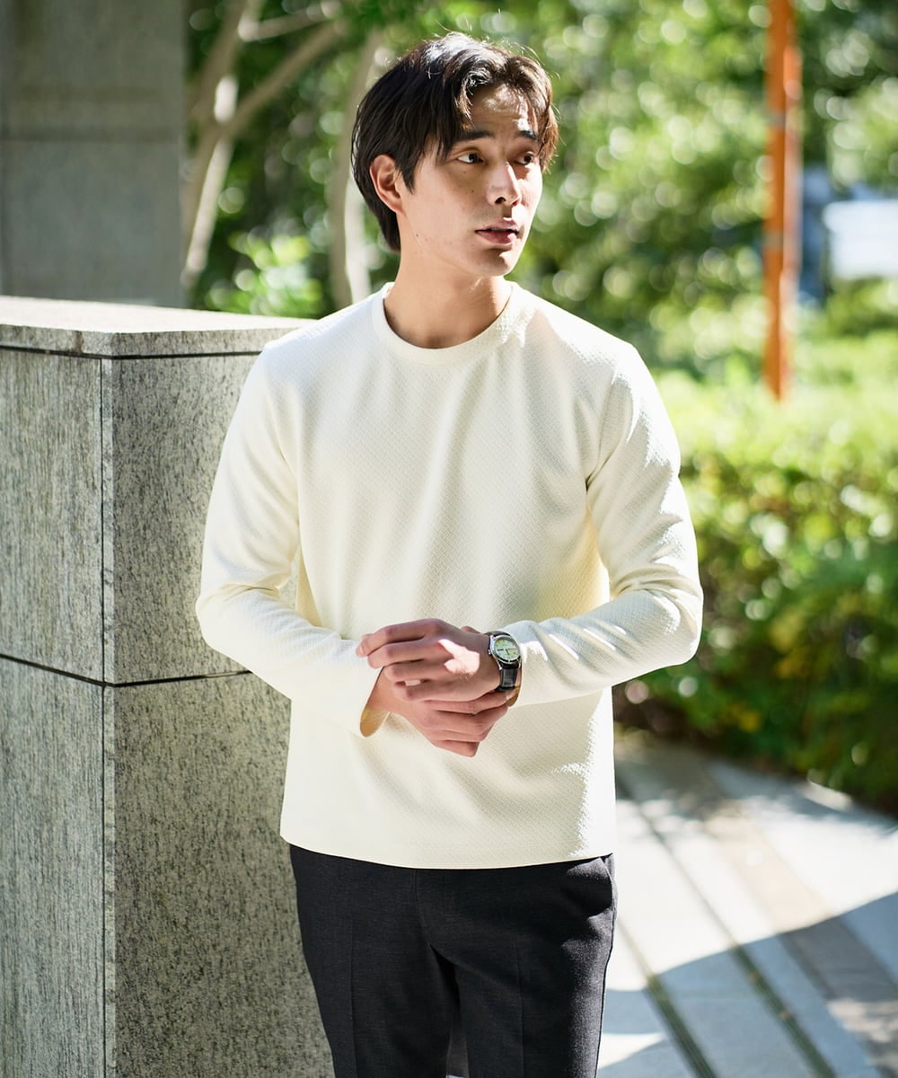 KHKAD79049 a.v.v MEN(アー・ヴェ・ヴェ) 【イージーケア/毛玉になりにくい】バスケットジャカードクルーネックスマートTシャツ【洗濯機で洗える】<ON/OFF SERIES> ダークグレー