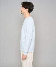 KHKED10044 a.v.v MEN(アー・ヴェ・ヴェ) 【イージーケア/洗濯機で洗える/毛玉になりにくい】アゼダブルフェイス1ポイント刺繍プルオーバー ライトブルー