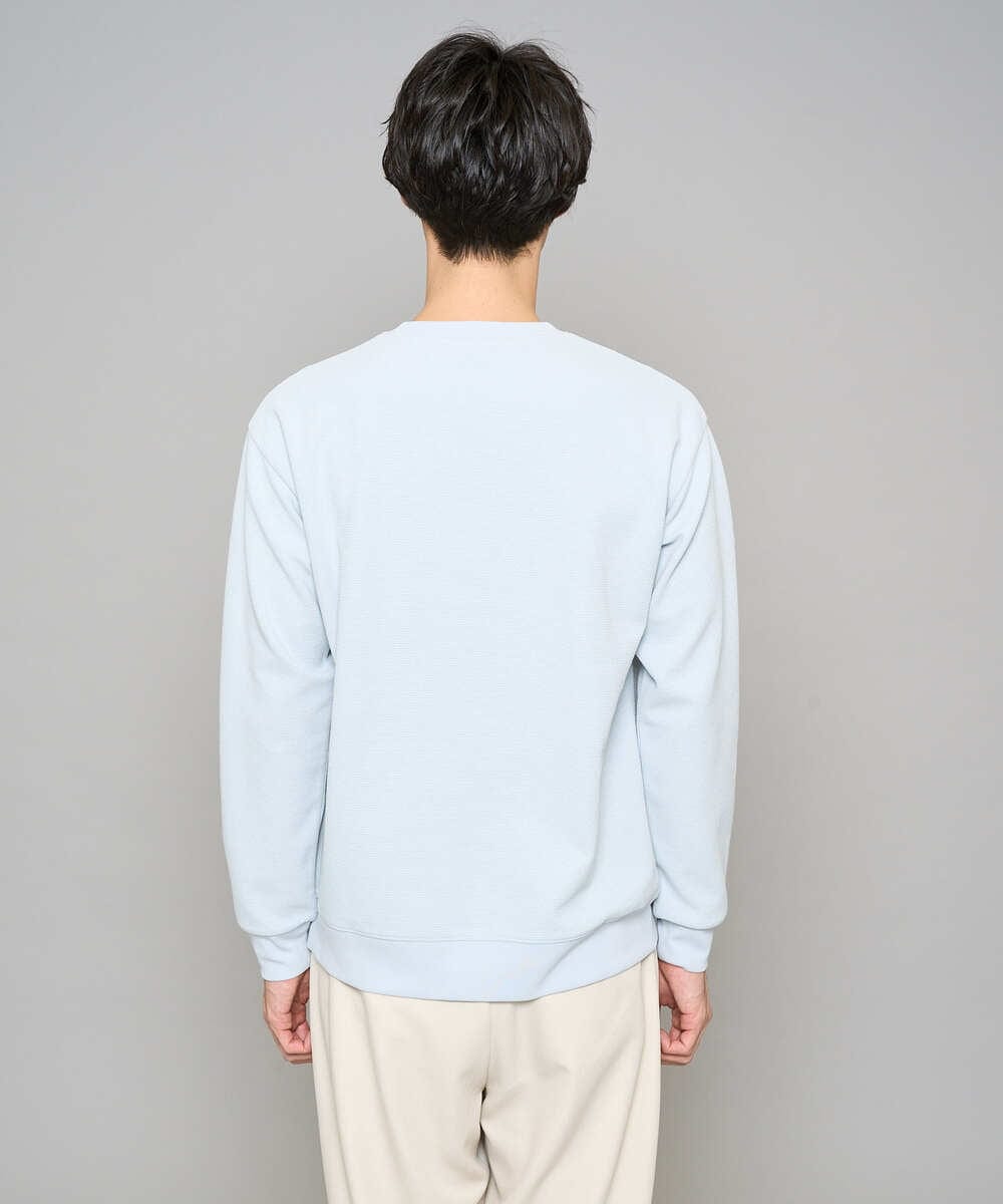 KHKED10044 a.v.v MEN(アー・ヴェ・ヴェ) 【イージーケア/洗濯機で洗える/毛玉になりにくい】アゼダブルフェイス1ポイント刺繍プルオーバー ライトブルー