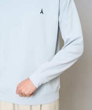 KHKED10044 a.v.v MEN(アー・ヴェ・ヴェ) 【イージーケア/洗濯機で洗える/毛玉になりにくい】アゼダブルフェイス1ポイント刺繍プルオーバー ライトブルー