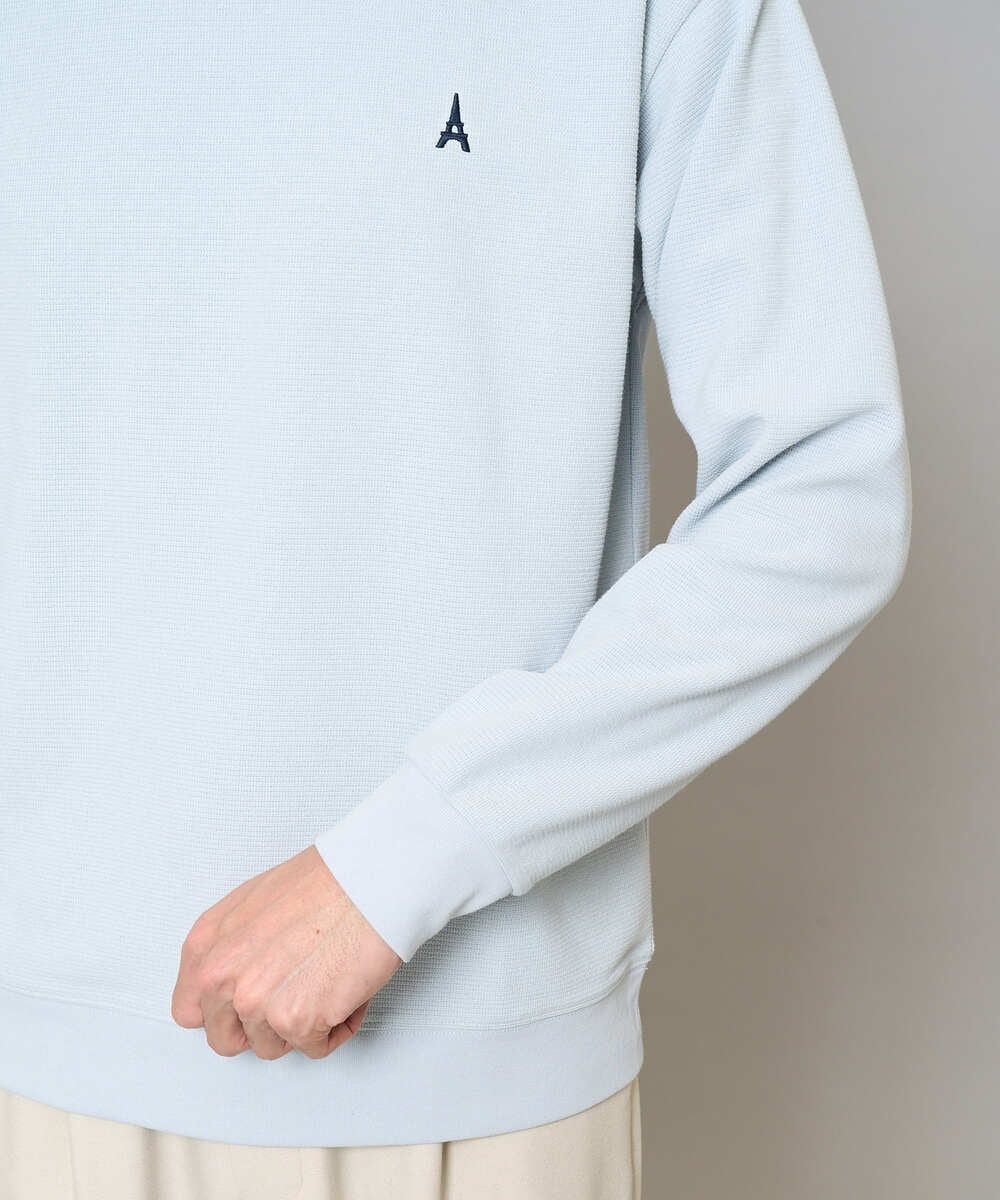 KHKED10044 a.v.v MEN(アー・ヴェ・ヴェ) 【イージーケア/洗濯機で洗える/毛玉になりにくい】アゼダブルフェイス1ポイント刺繍プルオーバー ライトブルー