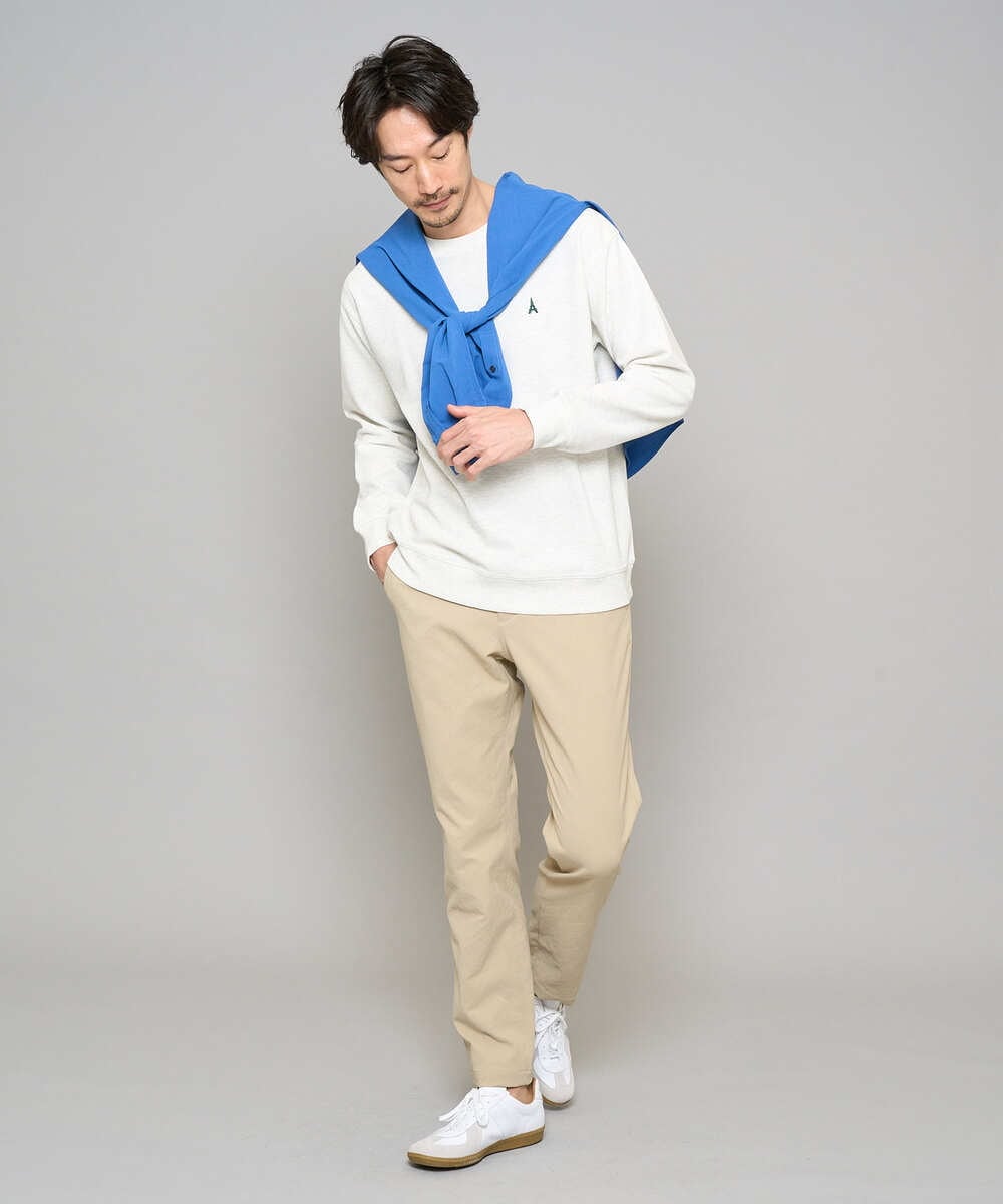 KHKED10044 a.v.v MEN(アー・ヴェ・ヴェ) 【イージーケア/洗濯機で洗える/毛玉になりにくい】アゼダブルフェイス1ポイント刺繍プルオーバー ライトグレー