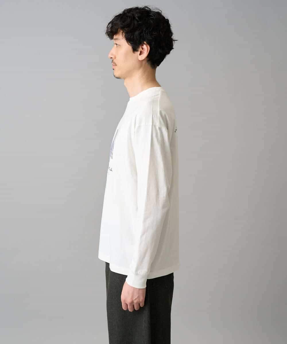 KHKED11049 a.v.v MEN(アー・ヴェ・ヴェ) フォトプリントワイドシルエットカットソー ライトグレー