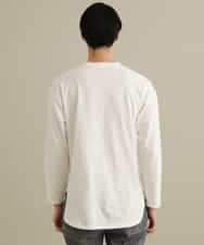 KHKEP05029 a.v.v MEN(アー・ヴェ・ヴェ) レイヤードミニロゴロングTシャツ ホワイト