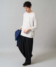 KHKFA20034 a.v.v MEN(アー・ヴェ・ヴェ) 【毛玉になりにくい】エッフェル塔刺繍ボートネックカットソー ライトグレー