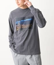 KHKFV19044 a.v.v MEN(アー・ヴェ・ヴェ) 【フォトグラファーコラボ】ワイドシルエットロングTシャツ ダークグレー