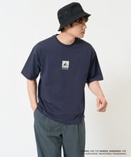 KHKGA16059 a.v.v MEN(アー・ヴェ・ヴェ) 【接触冷感/コラボ】KANGOLスクエアプリントワイドシルエットカットソー ホワイト