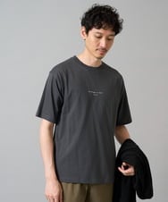 KHKGA29029 a.v.v MEN(アー・ヴェ・ヴェ) 【接触冷感】ミニロゴプリントセミワイドシルエットカットソー ダークグレー