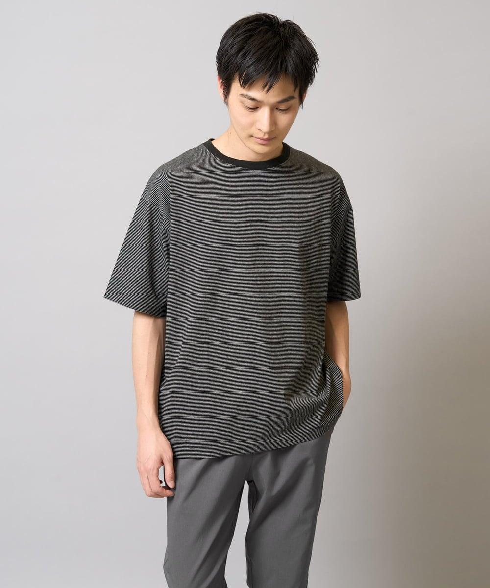 KHKGA38039 a.v.v MEN(アー・ヴェ・ヴェ) 【接触冷感】細ボーダーセミワイドシルエットカットソー ブラック