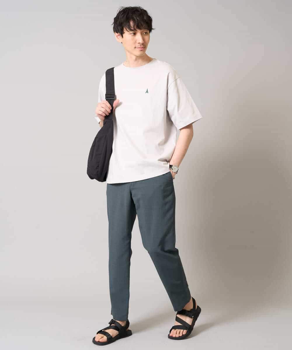 KHKGA60029 a.v.v MEN(アー・ヴェ・ヴェ) 【接触冷感】ワンポイント刺繍ボートネックカットソー ライトグレー