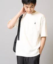 KHKGA89039 a.v.v MEN(アー・ヴェ・ヴェ) 【イージーケア/接触冷感】ライトアゼワンポイント刺繍スウェットＴ ホワイト