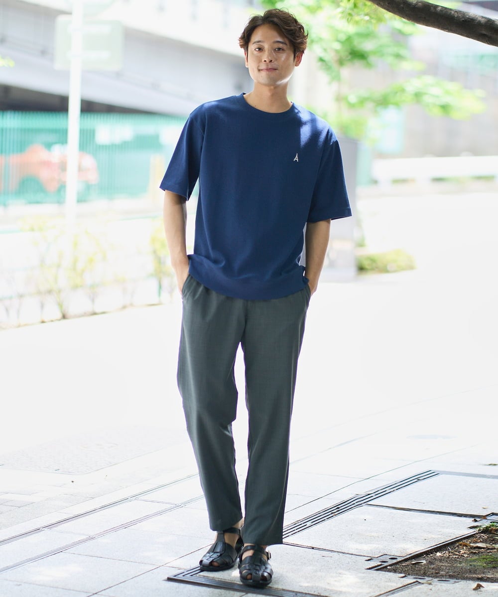 KHKGA89039 a.v.v MEN(アー・ヴェ・ヴェ) 【イージーケア/接触冷感】ライトアゼ半袖Ｔシャツ ワンポイント刺繍 ブラック