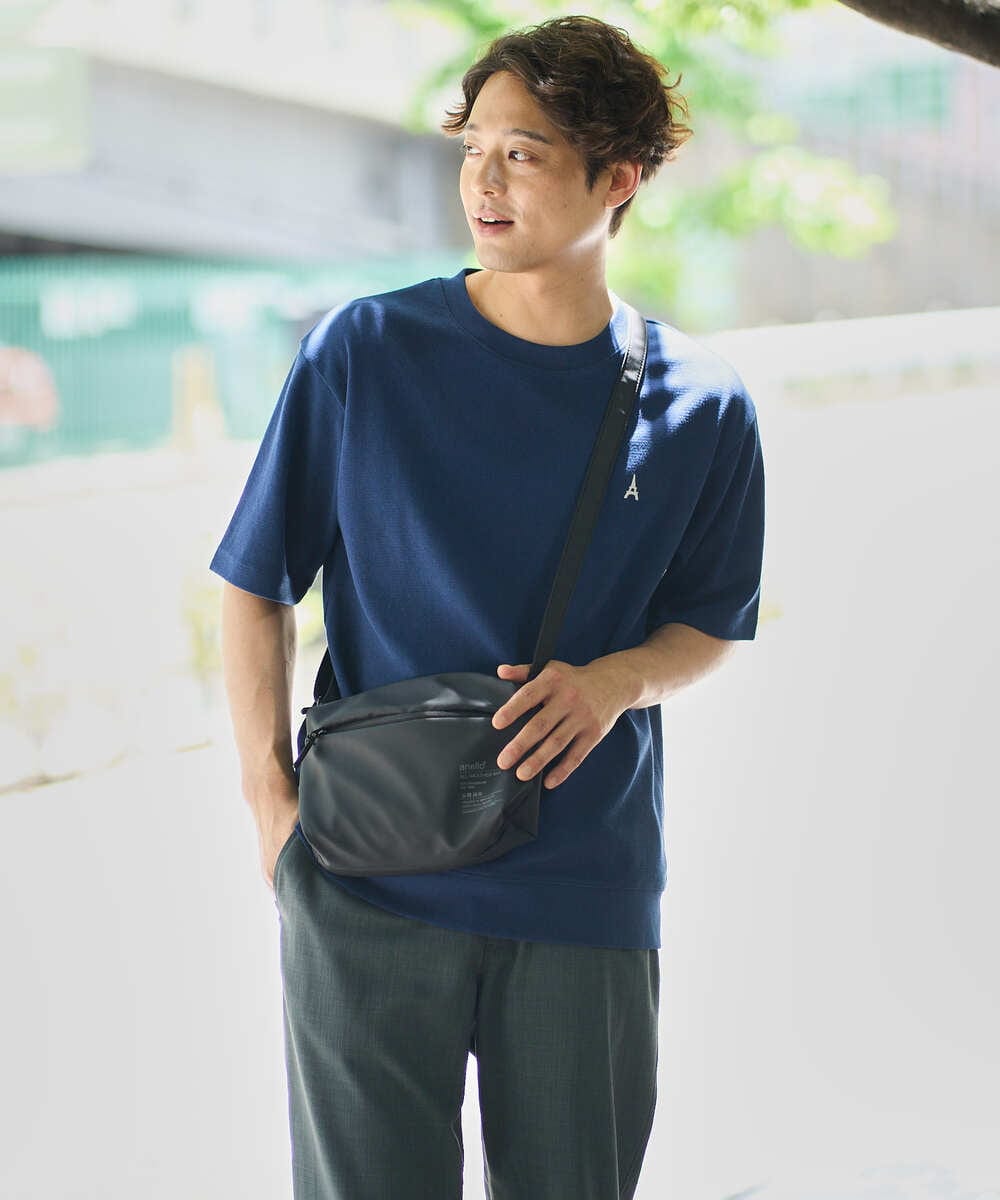 KHKGA89039 a.v.v MEN(アー・ヴェ・ヴェ) 【イージーケア/接触冷感】ライトアゼ半袖Ｔシャツ ワンポイント刺繍 ブラック