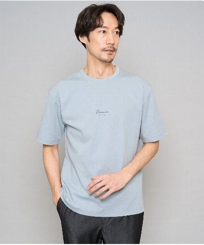 KHKGD29039 a.v.v MEN 【イージーケア/洗濯機で洗える/速乾/毛玉になりにくい/接触冷感】ミニロゴプリントセミワイドシルエットカットソー