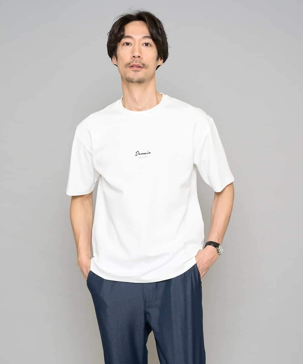 KHKGD29039 a.v.v MEN(アー・ヴェ・ヴェ) 【イージーケア/洗濯機で洗える/速乾/毛玉になりにくい/接触冷感】ミニロゴプリントセミワイドシルエットカットソー ホワイト