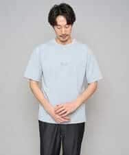KHKGD29039 a.v.v MEN(アー・ヴェ・ヴェ) 【イージーケア/洗濯機で洗える/速乾/毛玉になりにくい/接触冷感】ミニロゴプリントセミワイドシルエットカットソー ダークグレー