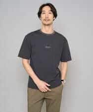 KHKGD29039 a.v.v MEN(アー・ヴェ・ヴェ) 【イージーケア/洗濯機で洗える/速乾/毛玉になりにくい/接触冷感】ミニロゴプリントセミワイドシルエットカットソー ダークグレー