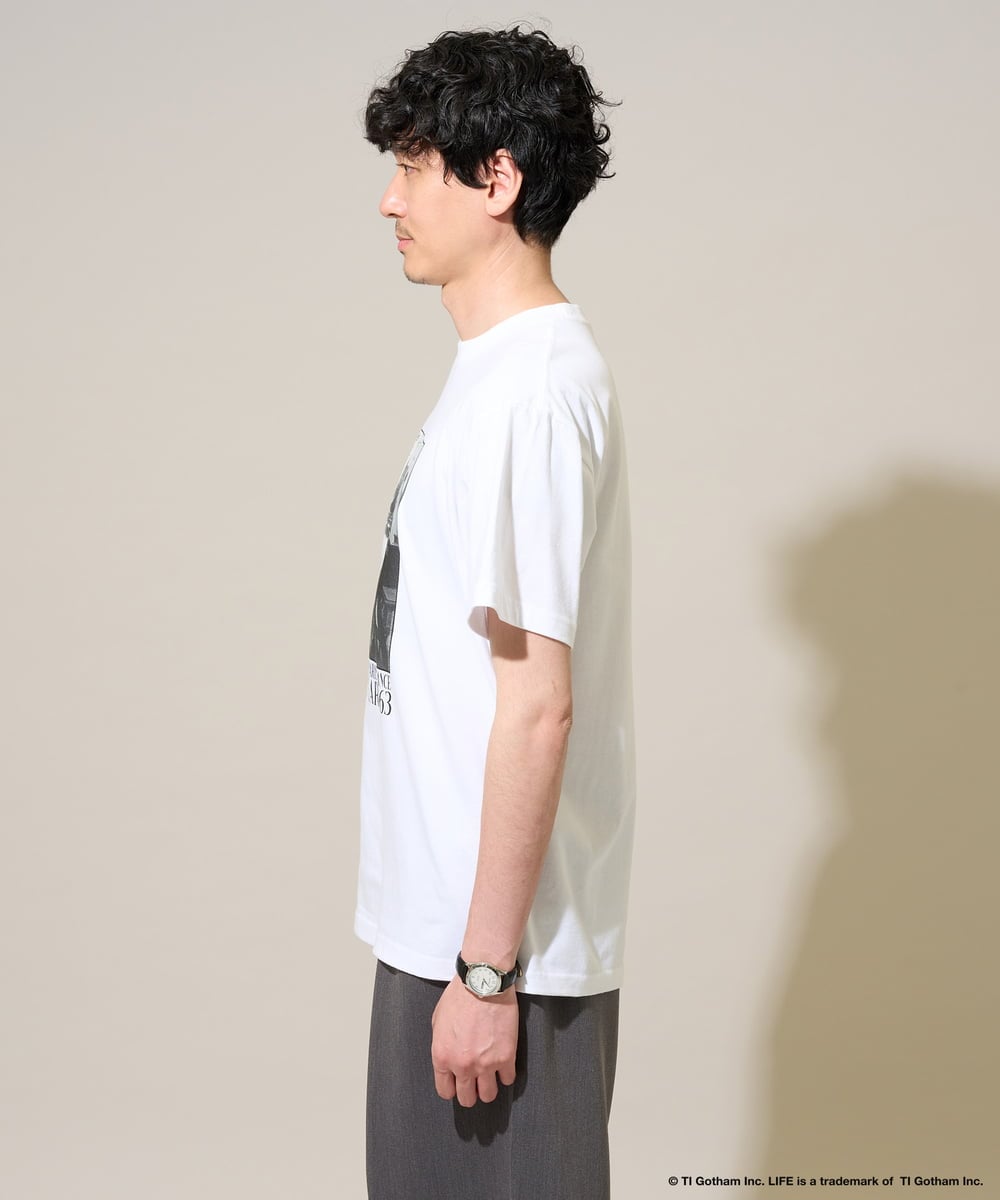 KHKGD31059 a.v.v MEN(アー・ヴェ・ヴェ) ライフピクチャーコレクションプリントＴシャツ ホワイト