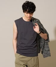 KHKGD39019 a.v.v MEN(アー・ヴェ・ヴェ) 【雑誌MonoMax６月号掲載】ノースリーブカットソー【接触冷感】 ダークグレー