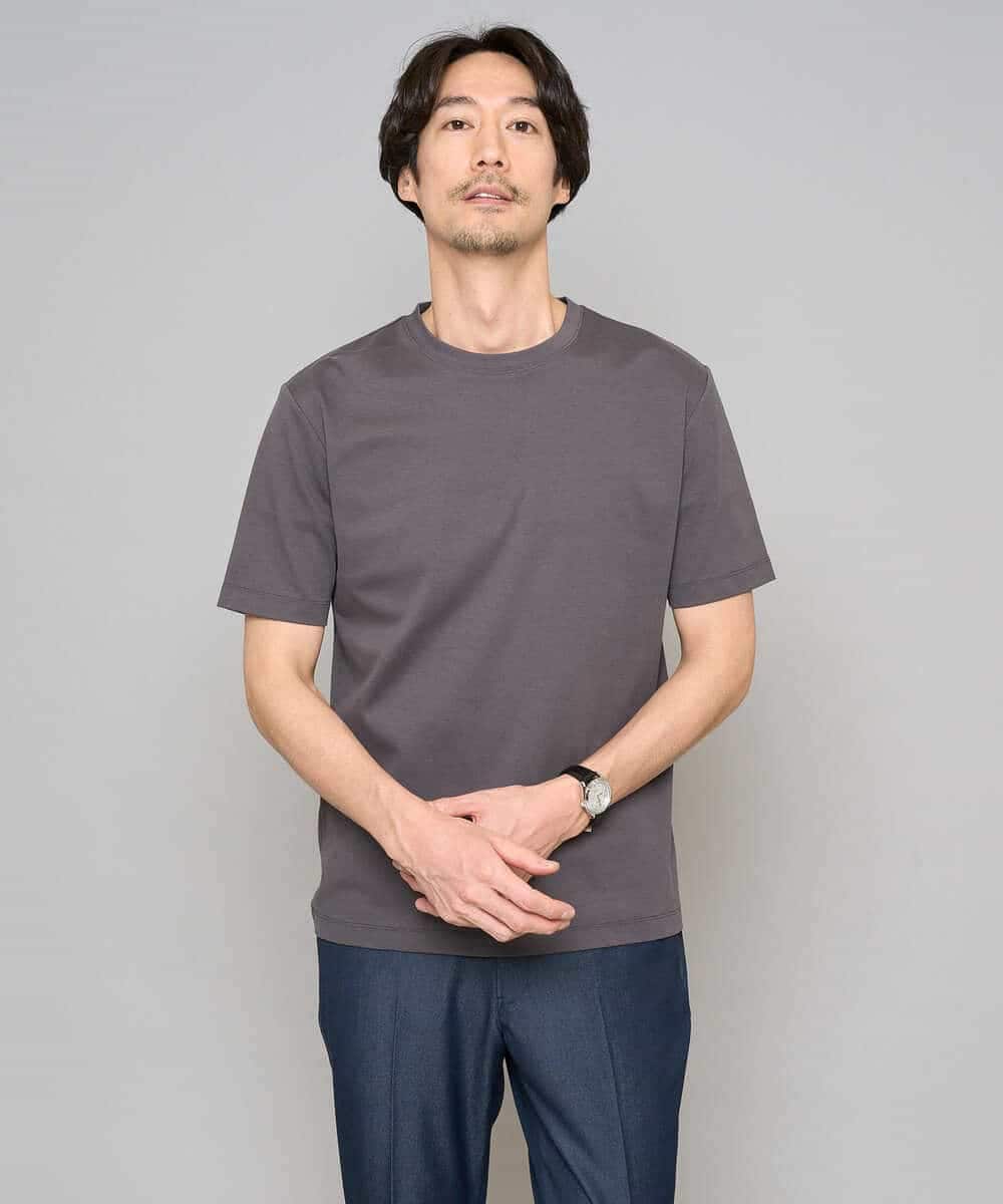 KHKGD42039 a.v.v MEN(アー・ヴェ・ヴェ) 【洗濯機で洗える/接触冷感/UVカット/毛玉になりにくい】シルケットスムースクルーネックスマートＴシャツ ダークグレー