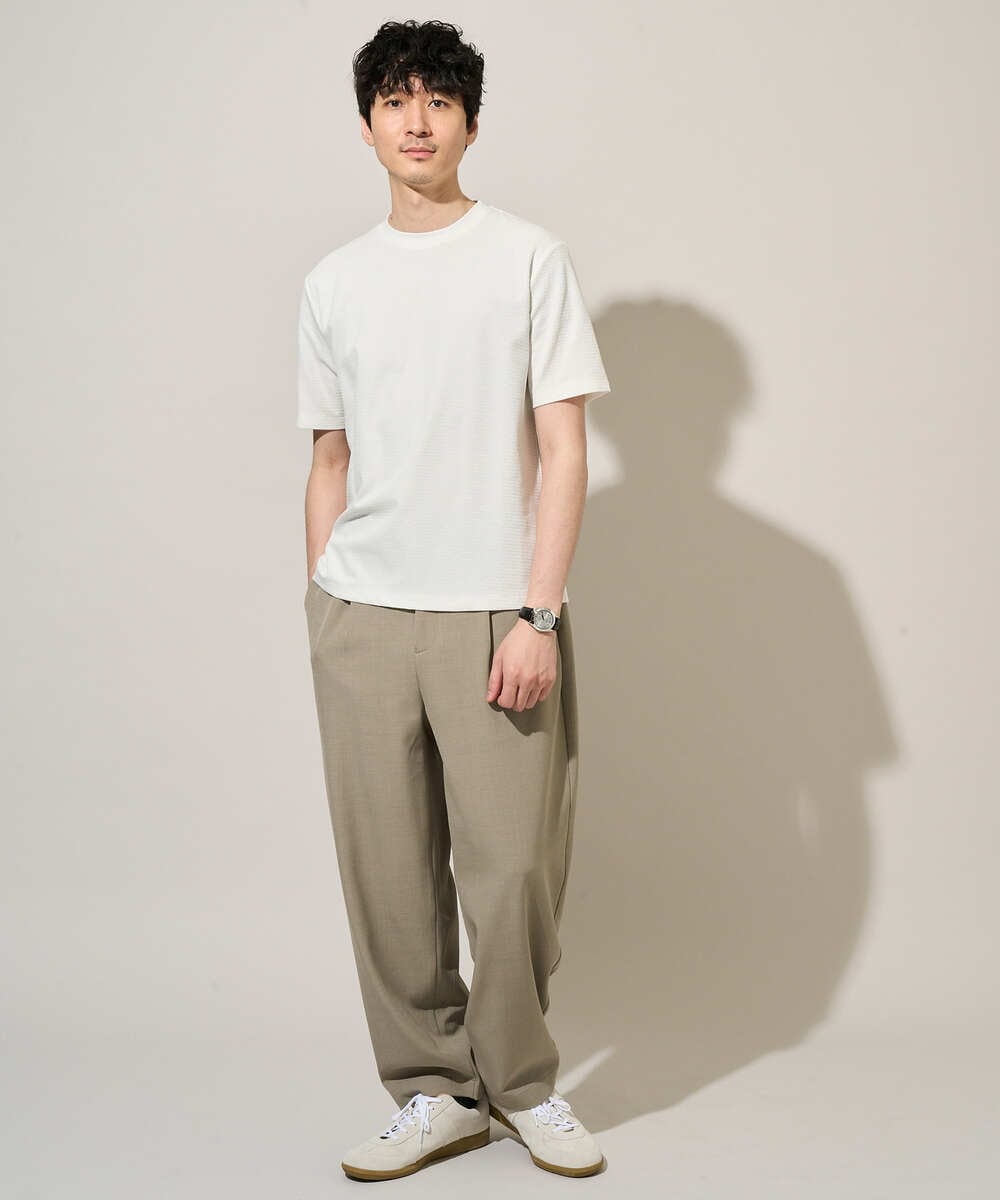 KHKGD78049 a.v.v MEN(アー・ヴェ・ヴェ) 【イージーケア/洗濯機で洗える/接触冷感/毛玉になりにくい】ワイドハニカムジャカードクルーネックスマートＴシャツ ブラック