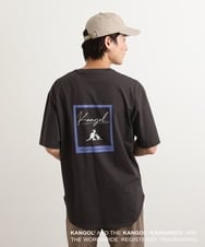 KHKGS15049 a.v.v MEN(アー・ヴェ・ヴェ) 【コラボ/KANGOL】スクエアプリントTシャツ ホワイト