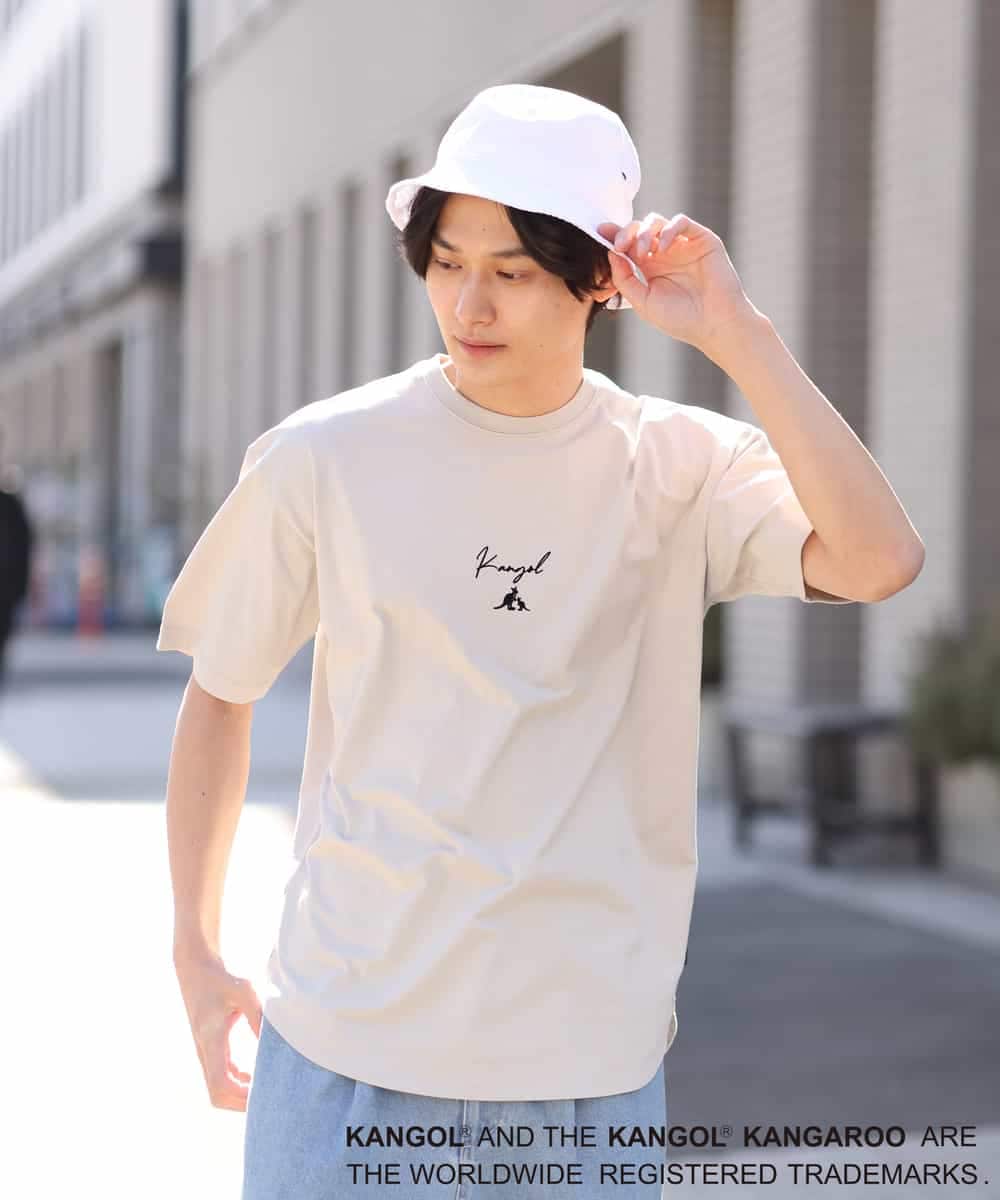 KHKGS15049 a.v.v MEN(アー・ヴェ・ヴェ) 【コラボ/KANGOL】スクエアプリントTシャツ ホワイト