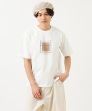 KHKGS25034 a.v.v MEN(アー・ヴェ・ヴェ) スクエアプリントTシャツ ラベンダー