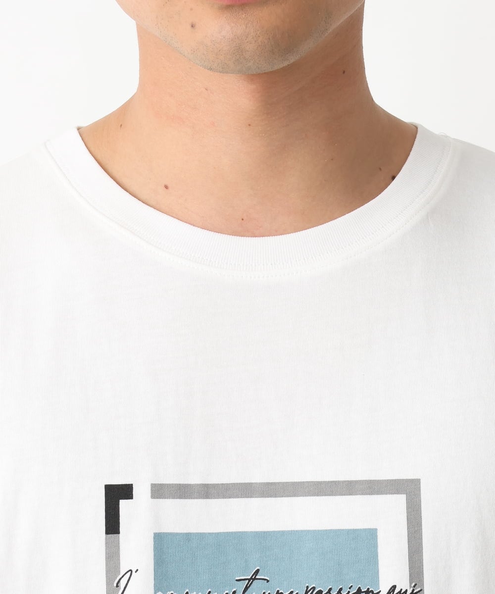 KHKGV25034 a.v.v MEN(アー・ヴェ・ヴェ) 【定番アイテム】スクエアプリントセミワイドシルエットTシャツ ライトブルー
