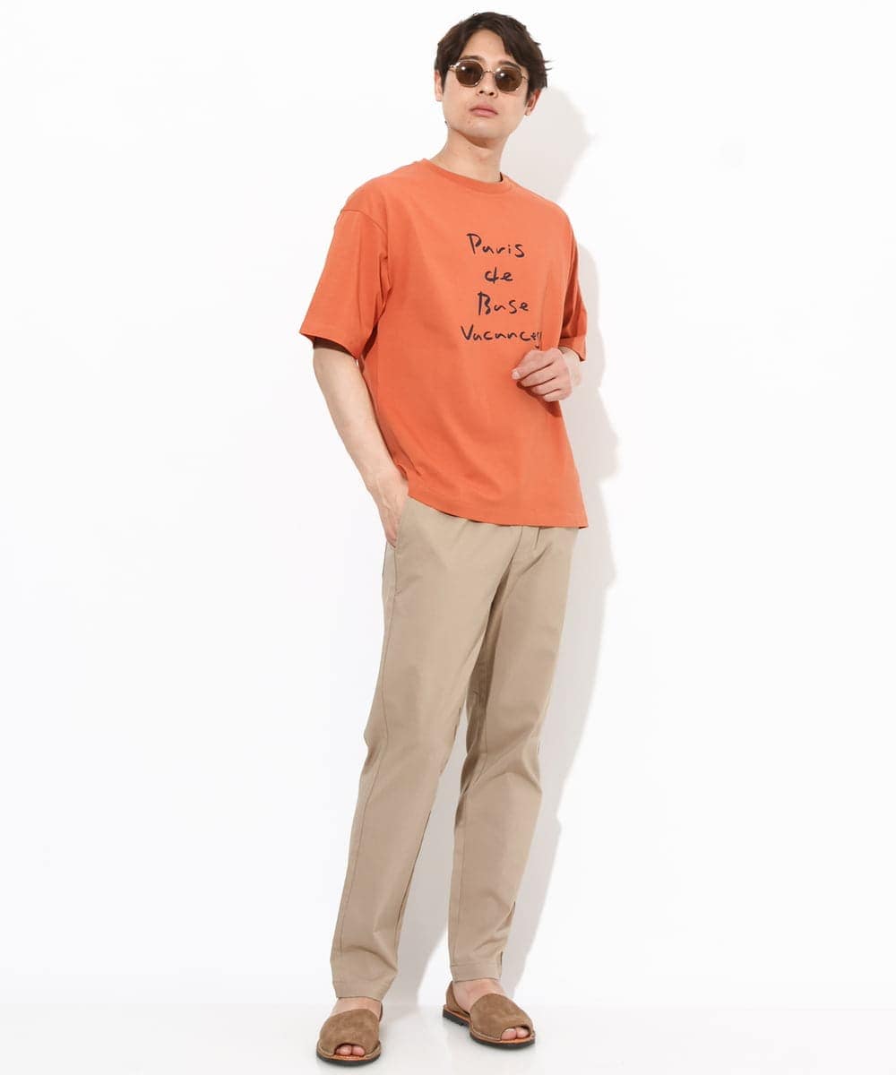 KHKGV30044 a.v.v MEN(アー・ヴェ・ヴェ) 【ucaU×a.v.vコラボ】プリントワイドシルエットTシャツ オレンジ