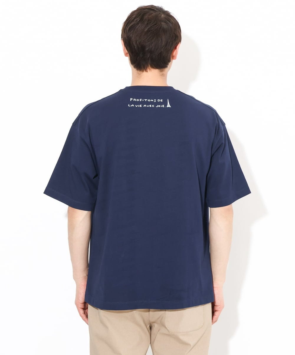 KHKGV31044 a.v.v MEN(アー・ヴェ・ヴェ) 【ucaU×a.v.vコラボ】フロントプリントワイドシルエットTシャツ ネイビー