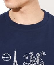 KHKGV31044 a.v.v MEN(アー・ヴェ・ヴェ) 【ucaU×a.v.vコラボ】フロントプリントワイドシルエットTシャツ ネイビー