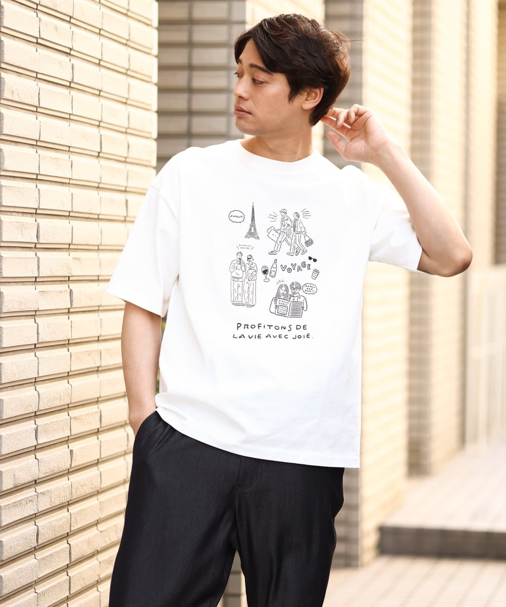 KHKGV31044 a.v.v MEN(アー・ヴェ・ヴェ) 【ucaU×a.v.vコラボ】フロントプリントワイドシルエットTシャツ ネイビー