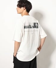 KHKGV33044 a.v.v MEN(アー・ヴェ・ヴェ) 【接触冷感】PARISフォト バックプリントロングシルエットTシャツ ホワイト