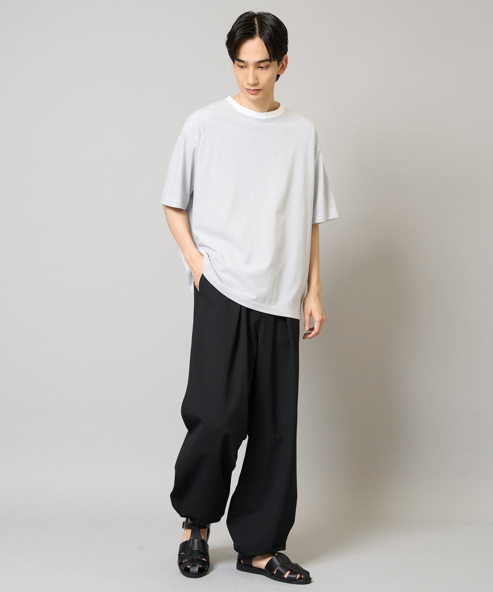 KHKGV38039 a.v.v MEN(アー・ヴェ・ヴェ) 【接触冷感】細ボーダーセミワイドシルエットTシャツ ブラック