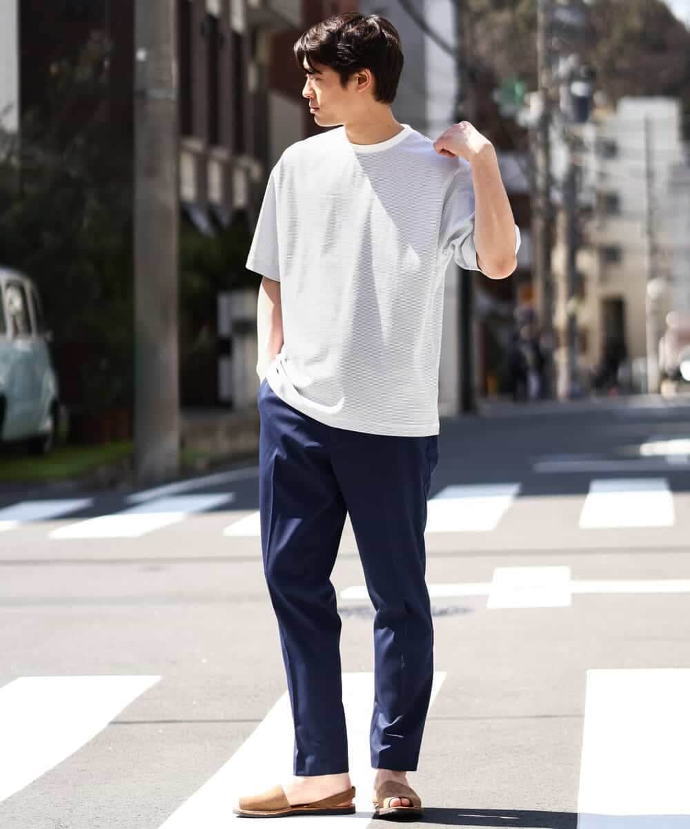 KHKGV38039 a.v.v MEN(アー・ヴェ・ヴェ) 【接触冷感】細ボーダーセミワイドシルエットTシャツ ブラック