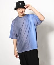 KHKGV54044 a.v.v MEN(アー・ヴェ・ヴェ) 【トレンド】グラデーションプリントワイドシルエットＴシャツ ５分袖 ブルー