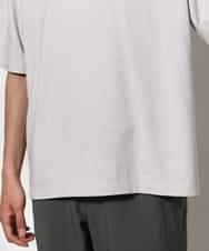 KHKGV60029 a.v.v MEN(アー・ヴェ・ヴェ) 【定番アイテム】エッフェル塔刺繍ボートネックTシャツ ライトグレー