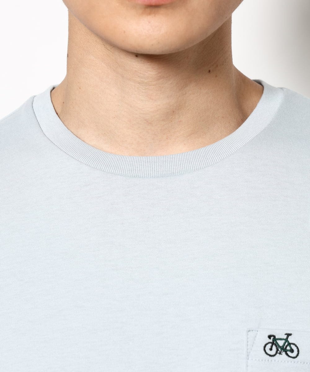 KHKGV75029 a.v.v MEN(アー・ヴェ・ヴェ) 【接触冷感/綿100％】ワンポイント刺繍半袖Tシャツ ライトグレー