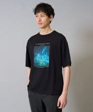 KHKHA11044 a.v.v MEN(アー・ヴェ・ヴェ) 【接触冷感】フォトグラファーコラボワイドシルエットカットソー　HIDEYUKI SUTO ブラック