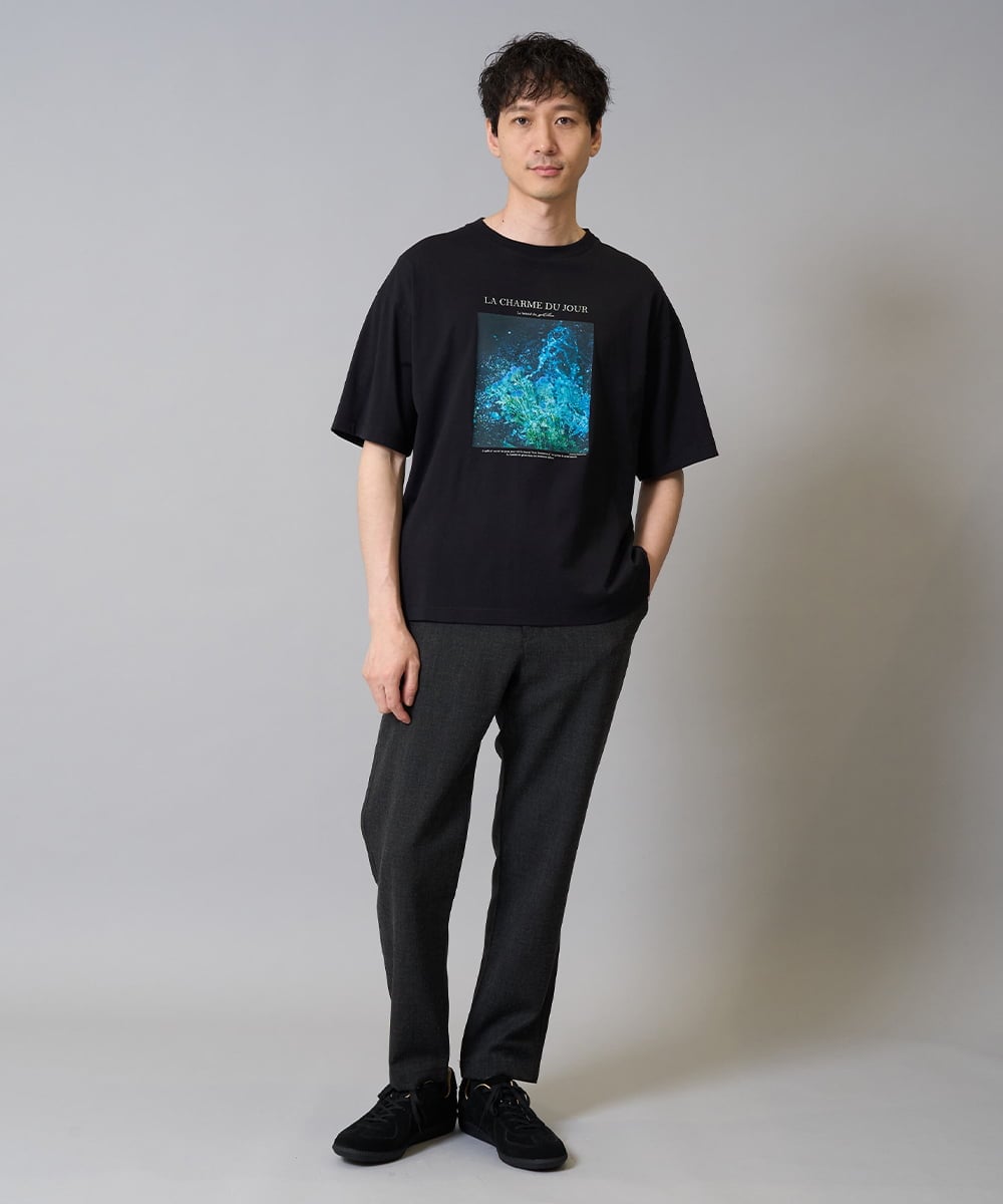 KHKHA11044 a.v.v MEN(アー・ヴェ・ヴェ) 【接触冷感】フォトグラファーコラボワイドシルエットカットソー　HIDEYUKI SUTO ブラック
