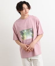 KHKHS11044 a.v.v MEN(アー・ヴェ・ヴェ) 【フォトグラファーコラボ】ボタニカルワイドシルエットTシャツ ピンク