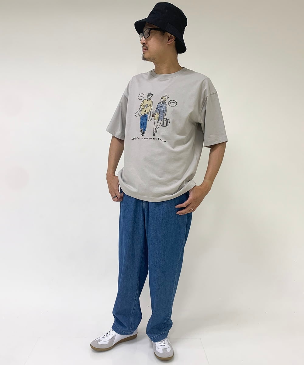 KHKHS61044 a.v.v MEN(アー・ヴェ・ヴェ) 【イラストレーターコラボ】フロントプリントTシャツ ホワイト