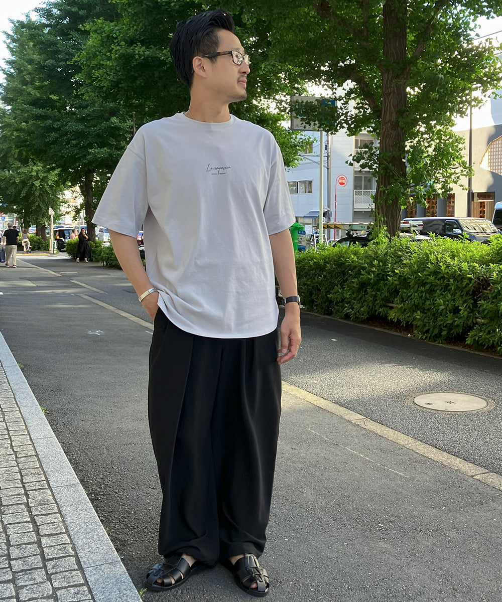 KHKHV10044 a.v.v MEN(アー・ヴェ・ヴェ) 【HIDEYUKI SUTO×a.v.vコラボ】フォトプリントロングシルエットTシャツ ライトグレー