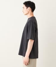 KHKHV61044 a.v.v MEN(アー・ヴェ・ヴェ) 【ucaU×a.v.vコラボ】イラストワイドシルエットTシャツ ダークグレー