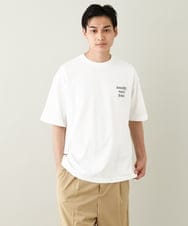 KHKHV62044 a.v.v MEN(アー・ヴェ・ヴェ) 【ucaU×a.v.vコラボ】イラストワイドシルエットTシャツ ピンク