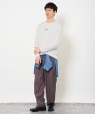 KHKJA29034 a.v.v MEN(アー・ヴェ・ヴェ) 【コットン100％】ミニロゴプリントロングTシャツ　セミワイドシルエット ブラック