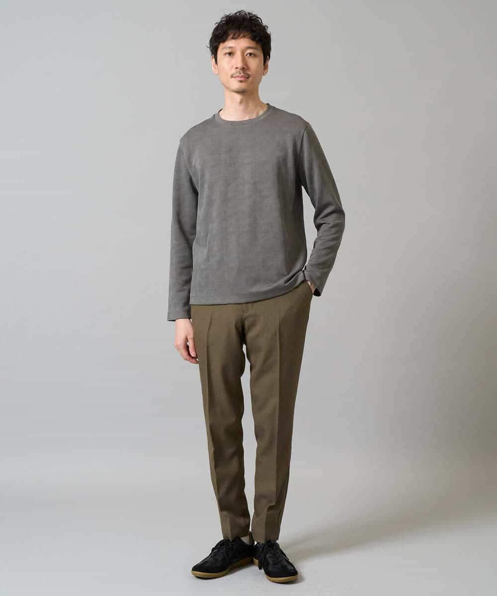 KHKJA71044 a.v.v MEN(アー・ヴェ・ヴェ) 【イージーケア/洗濯機で洗える】幾何ジャカードクルーネックＴシャツ〈SMART SERIES〉 ブラック